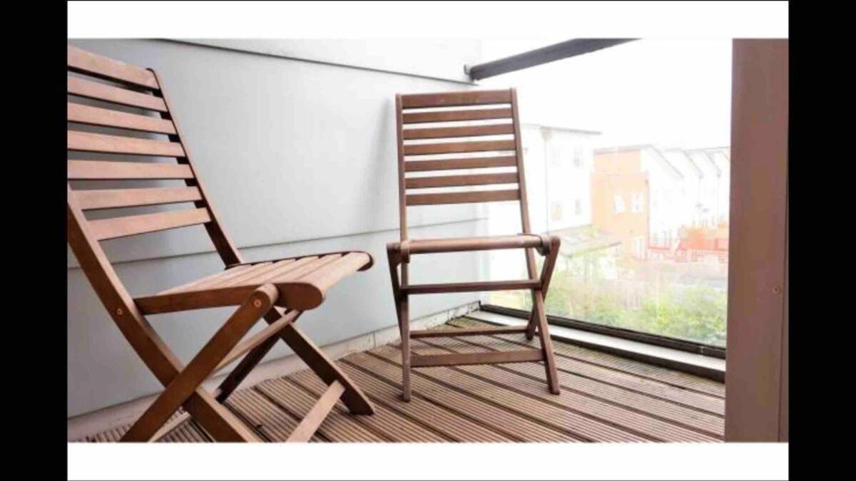 Comfortable 3-Storey House With Free Car Parking マンチェスター エクステリア 写真